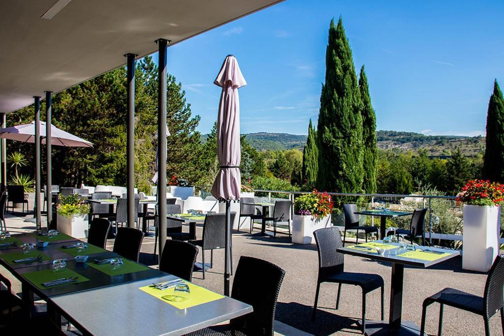 Hôtel du cros d'Auzon Saint-Maurice-dʼArdèche Exterior foto